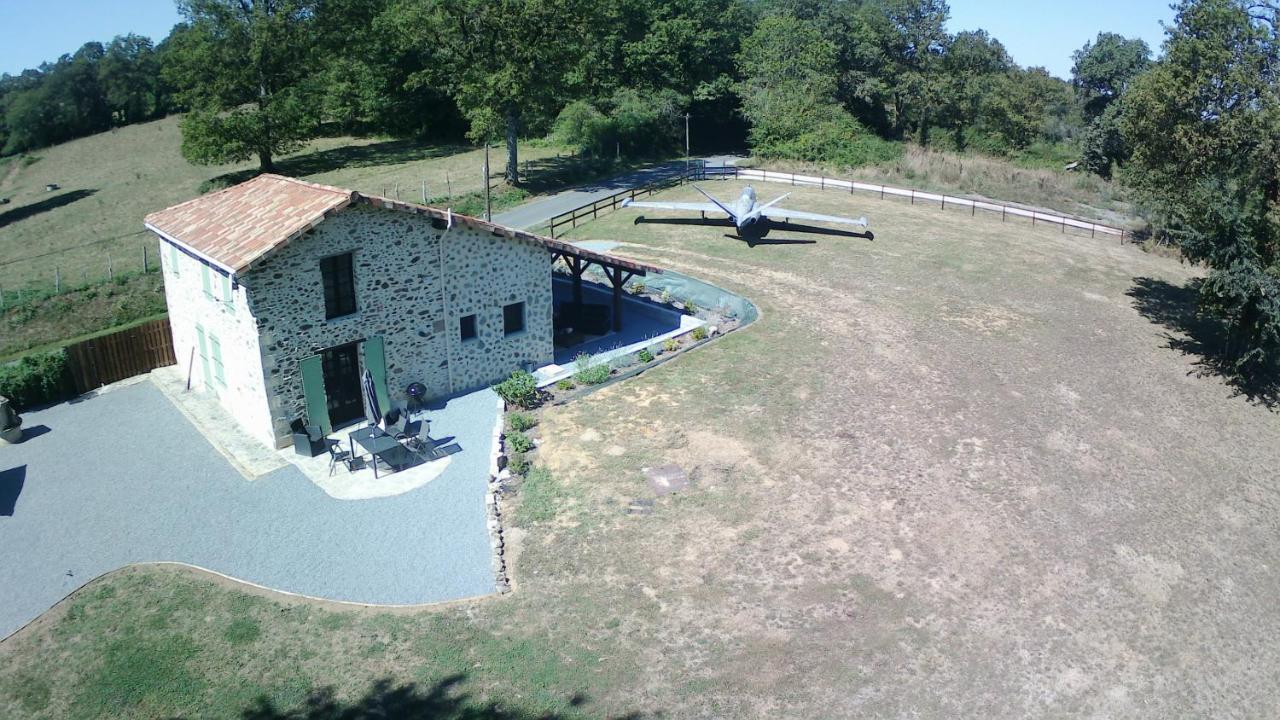 La Maison Du Lac Lavaud Saint-Quentin-sur-Charente Exterior photo